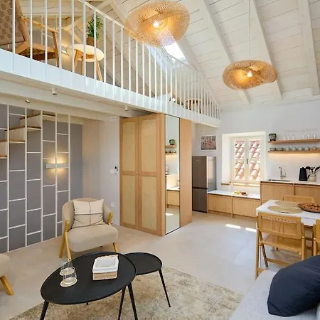 Modern Stone House, Luxury In Old Town 4*