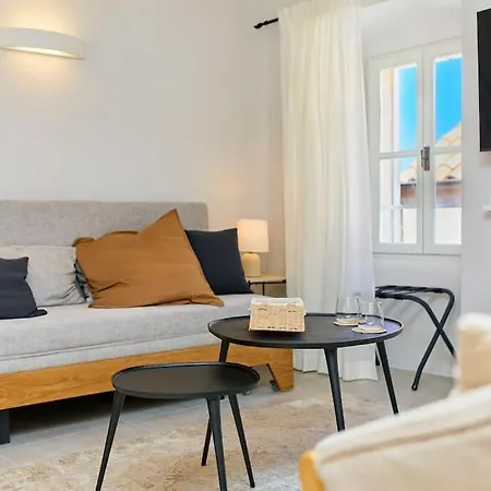 Modern Stone House, Luxury In Old Town 4*