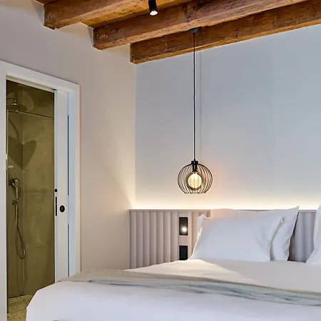 Guest house Modern Stone House, Luxury In Old Town