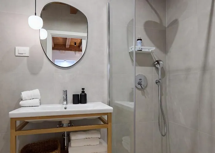 Modern Stone House, Luxury In Old Town 4*