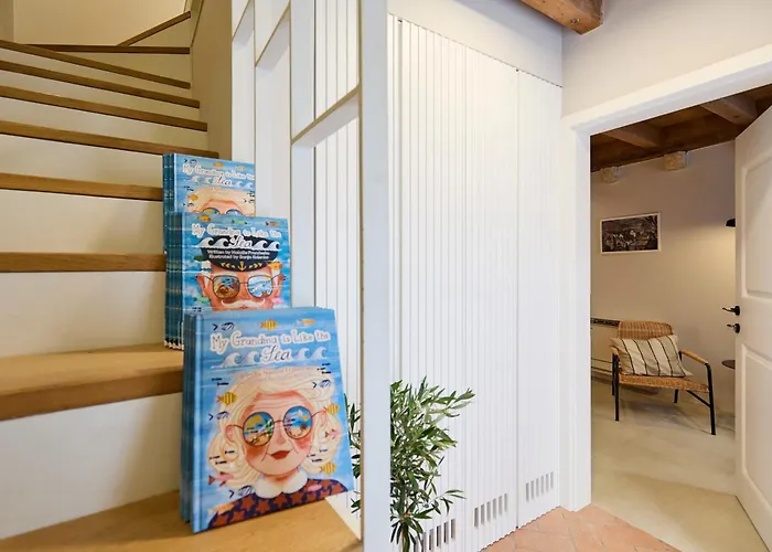 Modern Stone House, Luxury In Old Town 4*