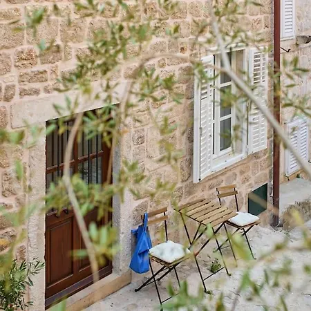 Modern Stone House, Luxury In Old Town