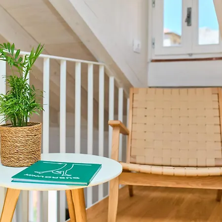 Гостевой дом Modern Stone House, Luxury In Old Town 4*