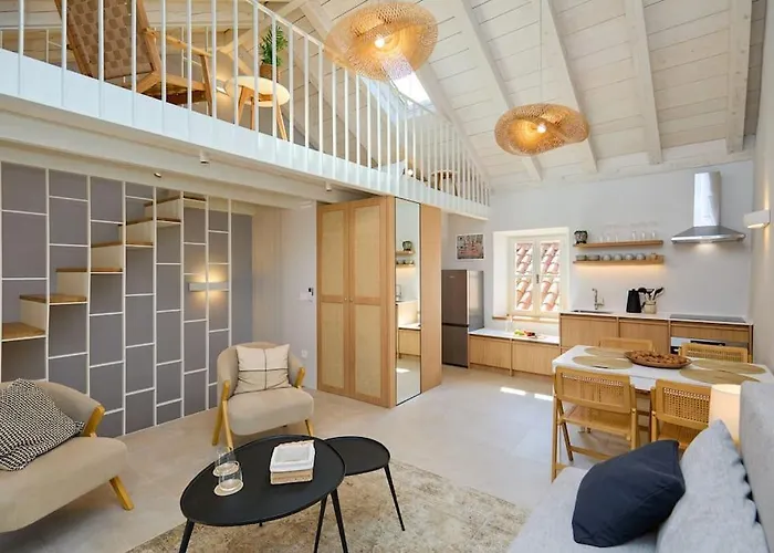 Modern Stone House, Luxury In Old Town 4*