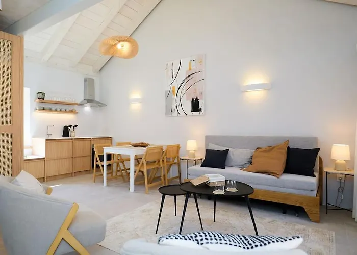 Modern Stone House, Luxury In Old Town 4*