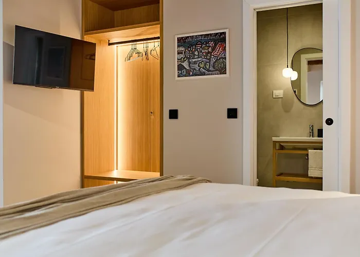 Modern Stone House, Luxury In Old Town Gostinjska kuća 4*