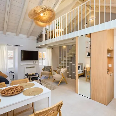 Modern Stone House, Luxury In Old Town 4*
